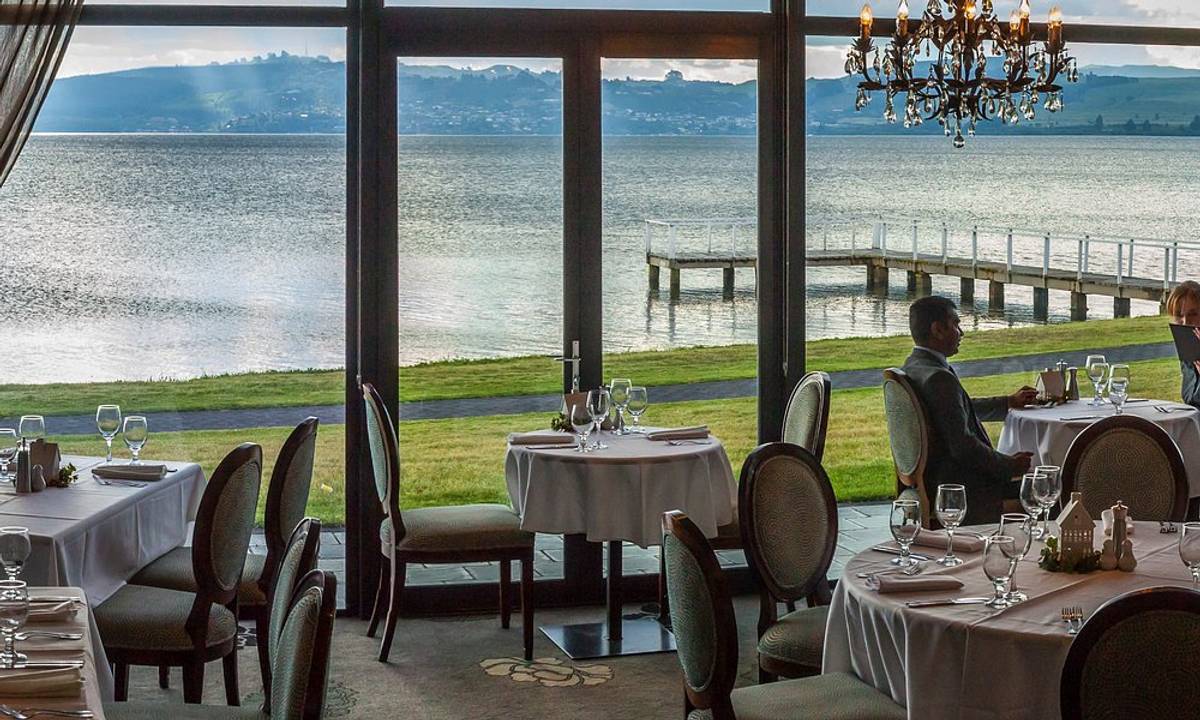 Edgewater Restaurant