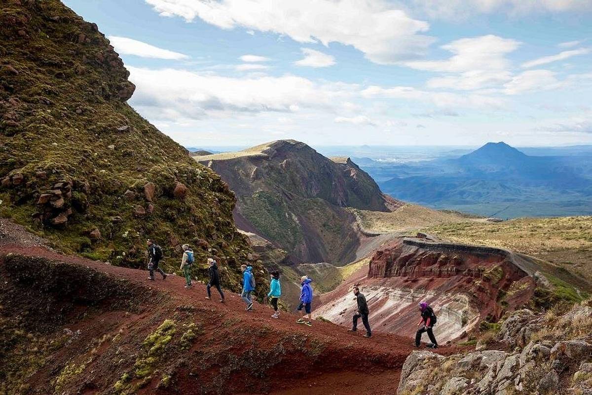 Rotorua Hiking: Mt Tarawera Guided Volcanic Crater Experience 