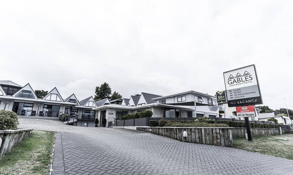 Gables Lakefront Resort