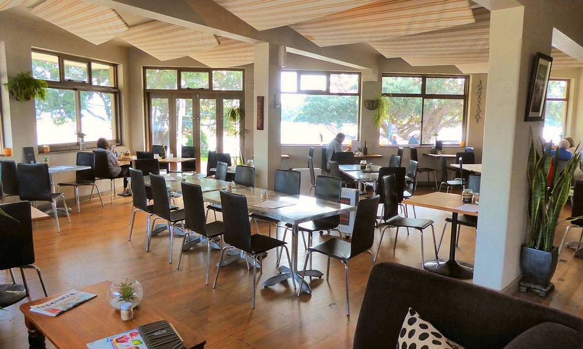 Orca Restaurant & Bar