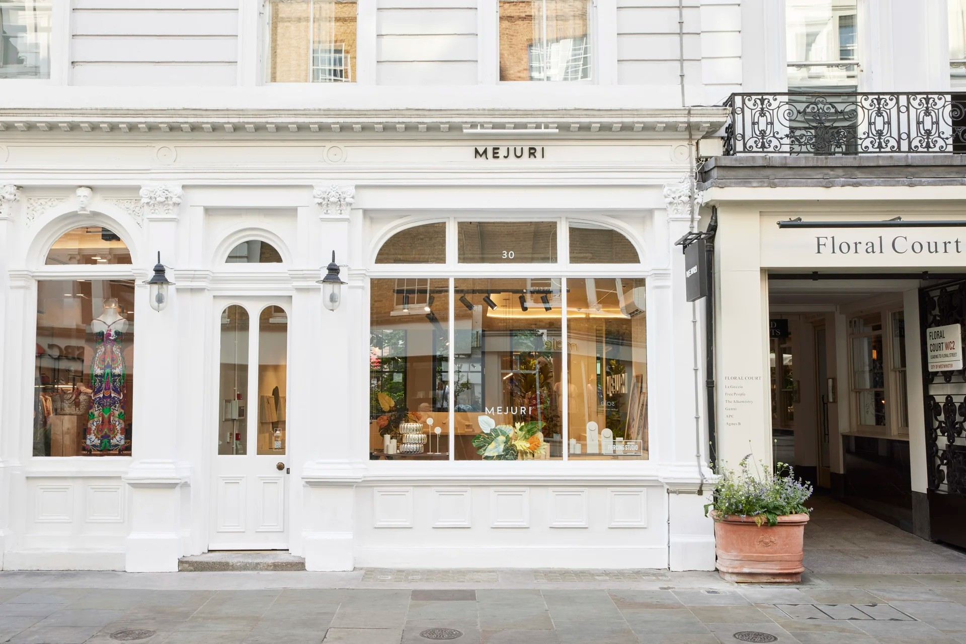 Covent Garden Store Image