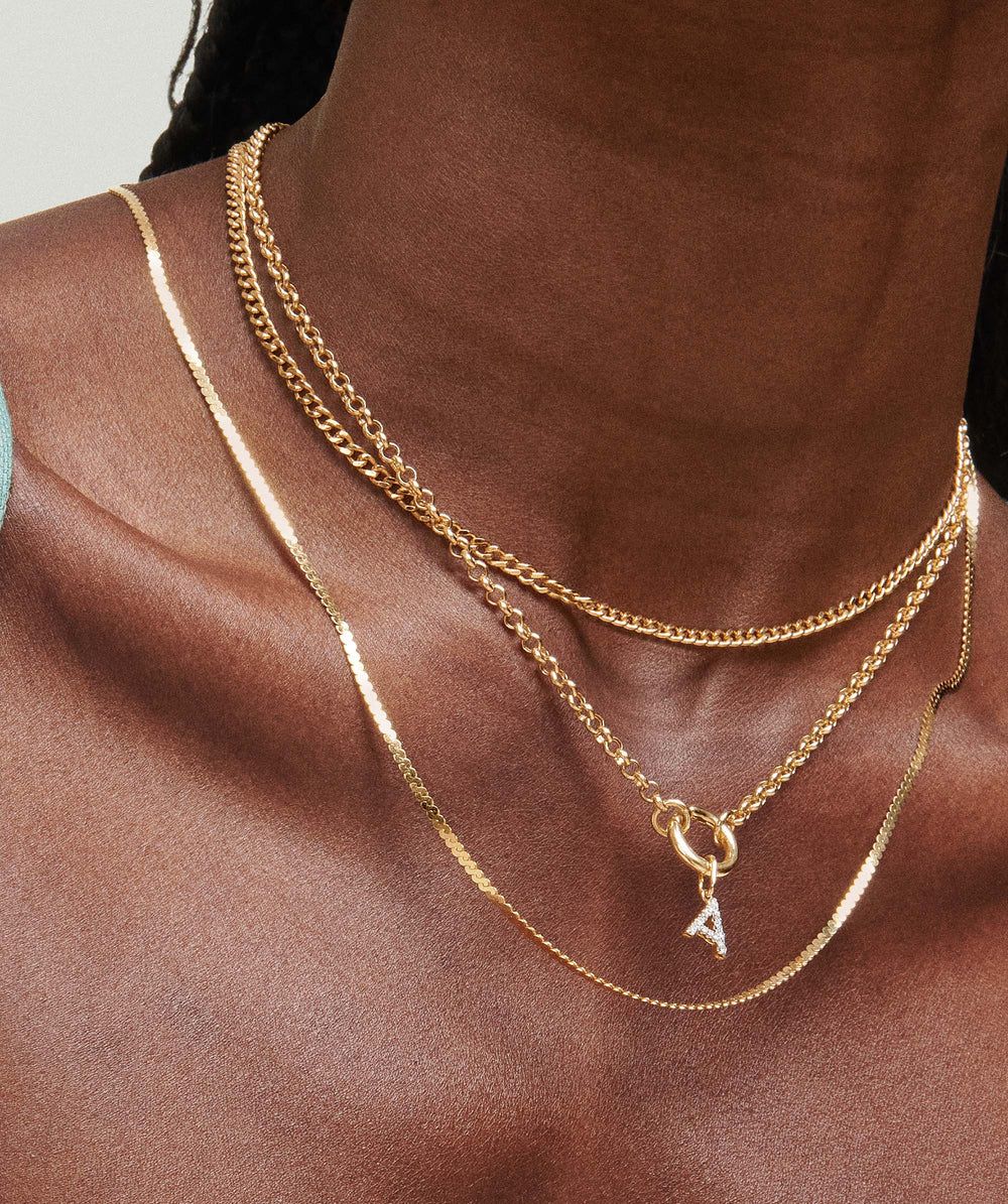 程よいボリューム感【MEJURI】チャンキー ハギーフープ 18K K18 DUNE ハギー ピアス S サイズ