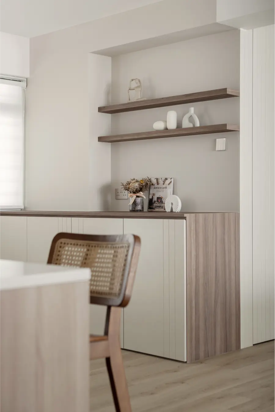 232A Serangoon Avenue Shelf