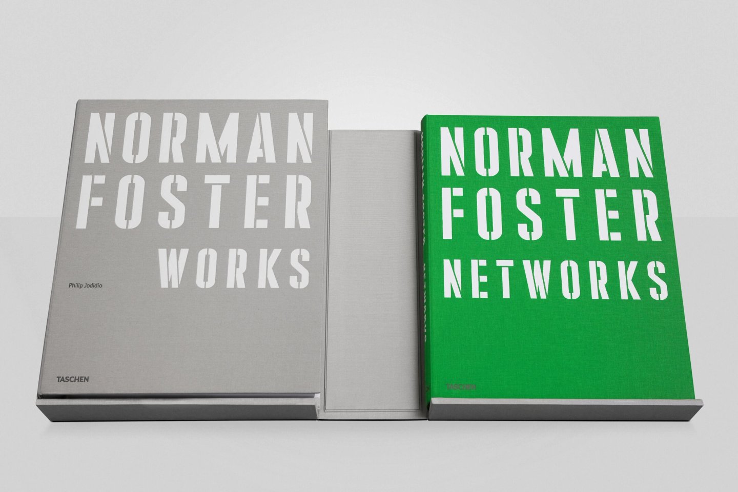 NORMAN_FOSTER_CE_GB_SLIPCASE019-X_66996-scaled