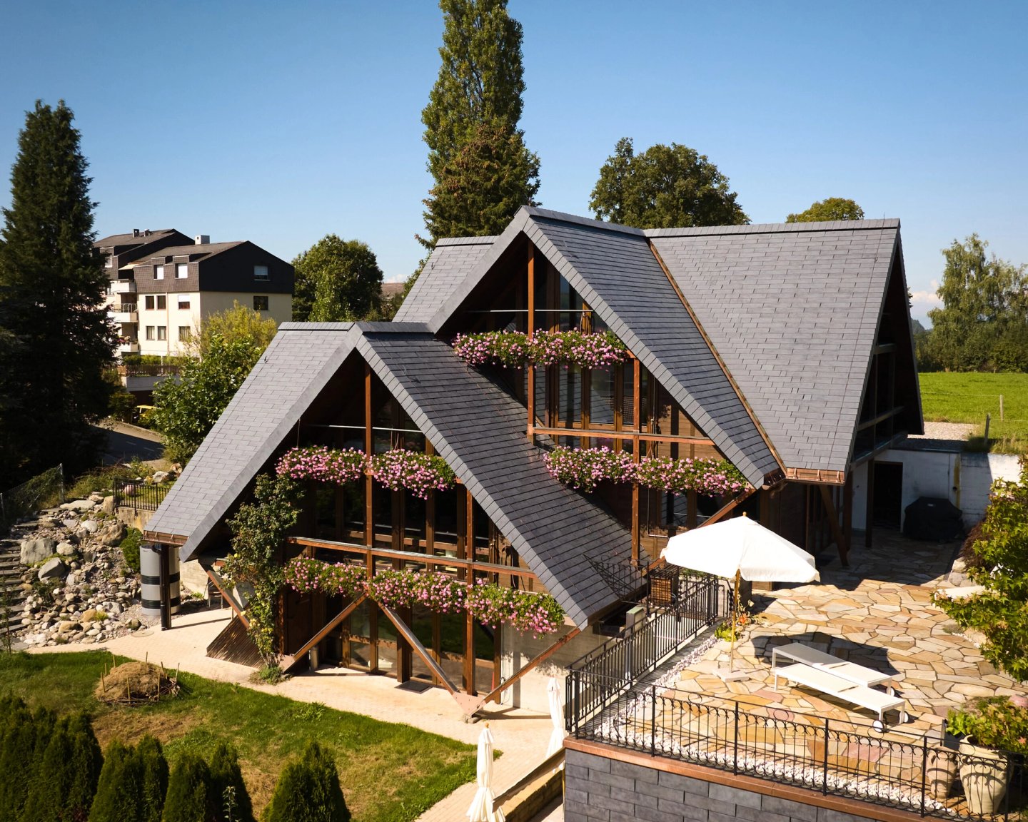 PEB-Villa-Schwarzenburg-4-scaled