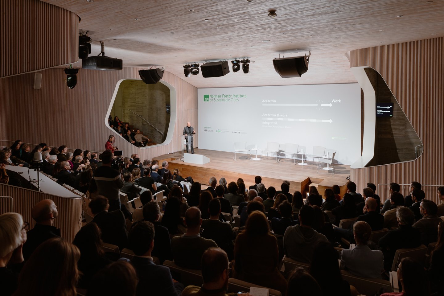 00005_©-Pablo-Gomez-Ogando_Courtesy-of-the-Norman-Foster-Institute