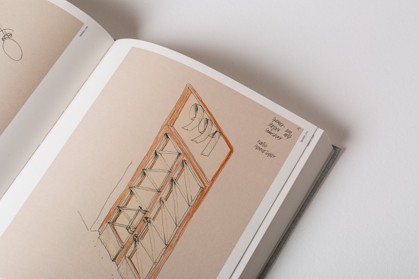 NORMAN-FOSTER-SKETCHBOOKS-1975-2020_DICIEMBRE_2020Capture-One-Catalog4571