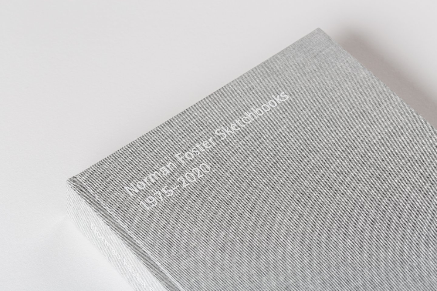 NORMAN-FOSTER-SKETCHBOOKS-1975-2020_DICIEMBRE_2020Capture-One-Catalog4517-1