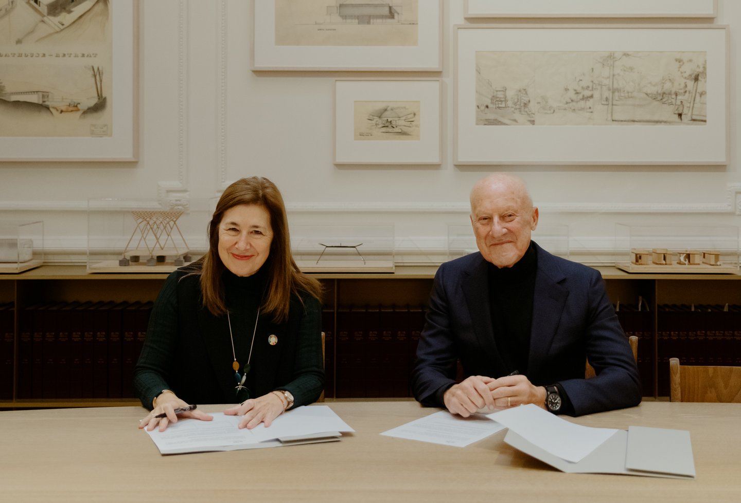 NFF_NORMAN-FOSTER_FIRMA_08_NOVIEMBRE_2023_F7A3678-2