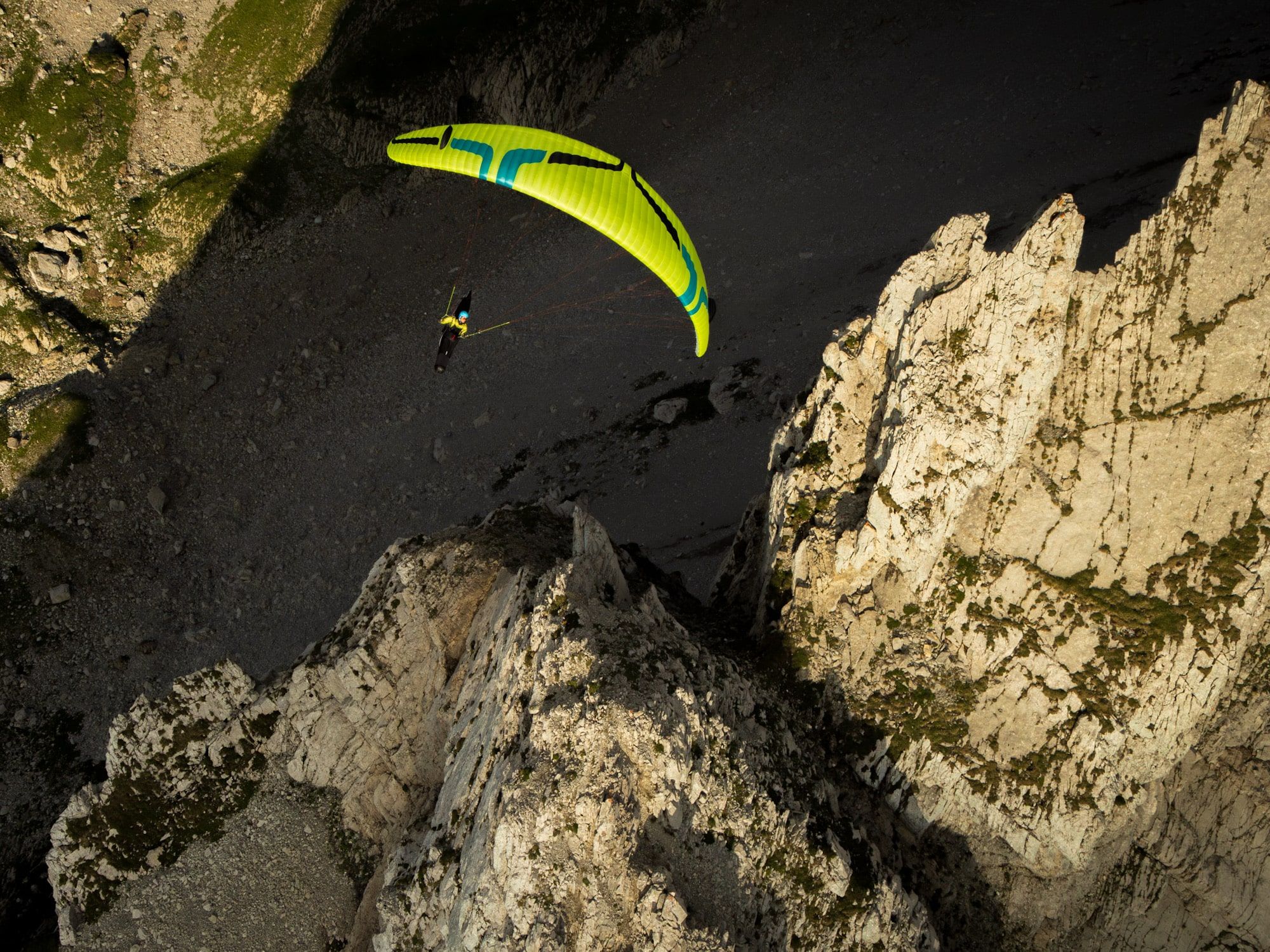 アルピナ5 | Ozone Paragliders
