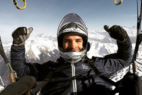 CHARLES CAZAUX SETS A NEW SPEED PARAGLIDING RECORD.
