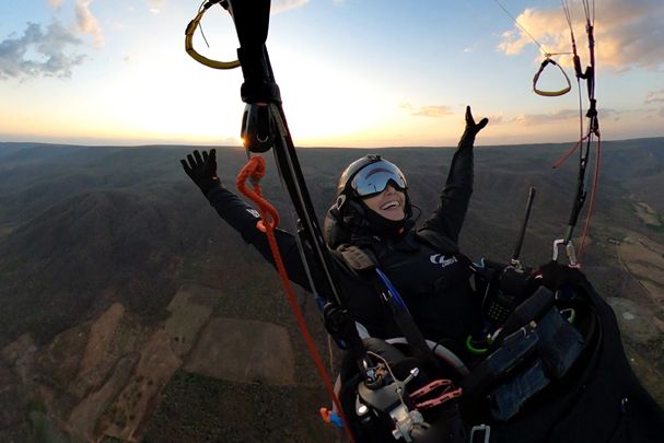 MARCELlA UCHOA STABILISCE UN NUOVO RECORD IN BRASILE | Ozone Paragliders