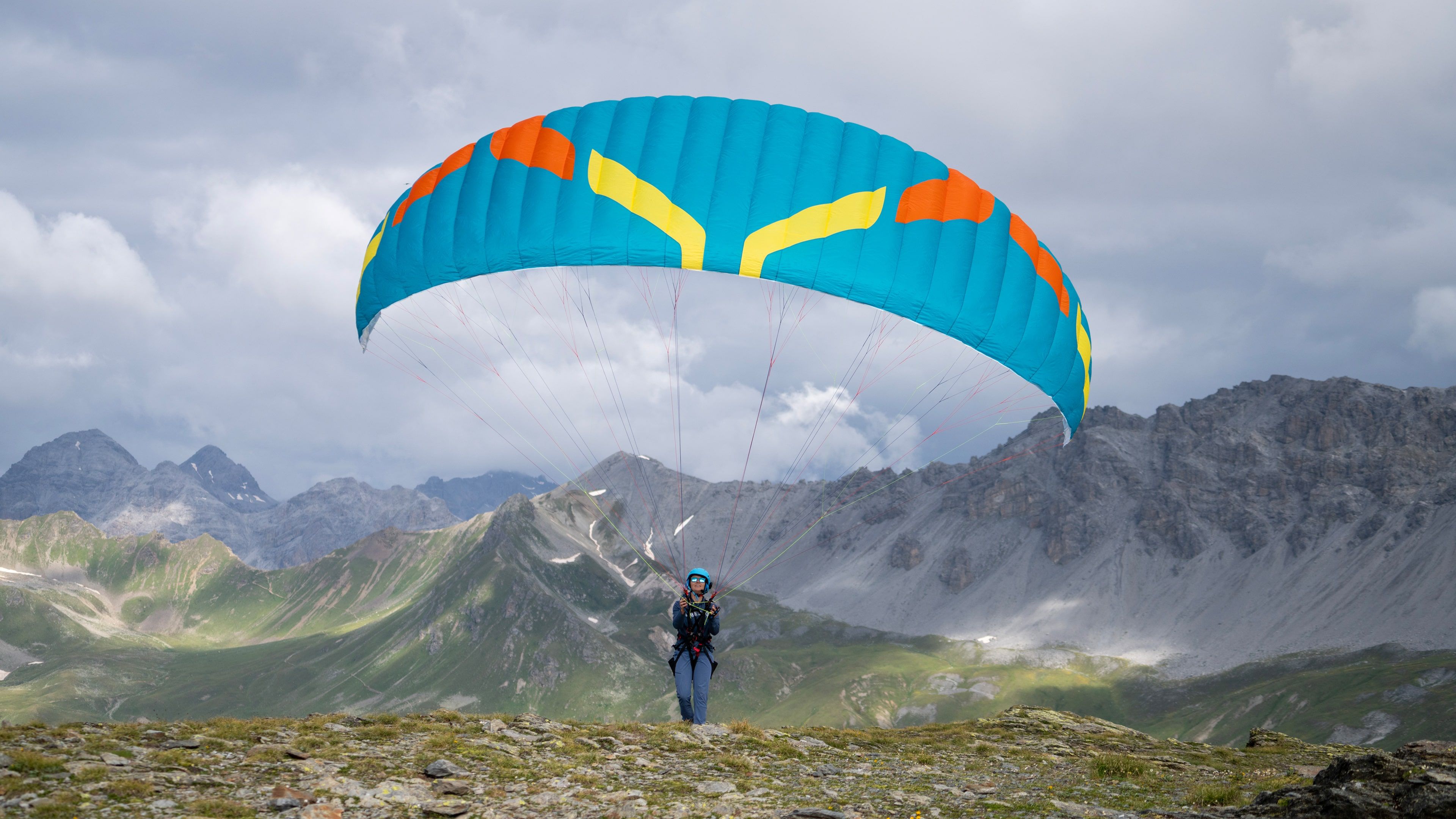 ロードランナー | Ozone Paragliders