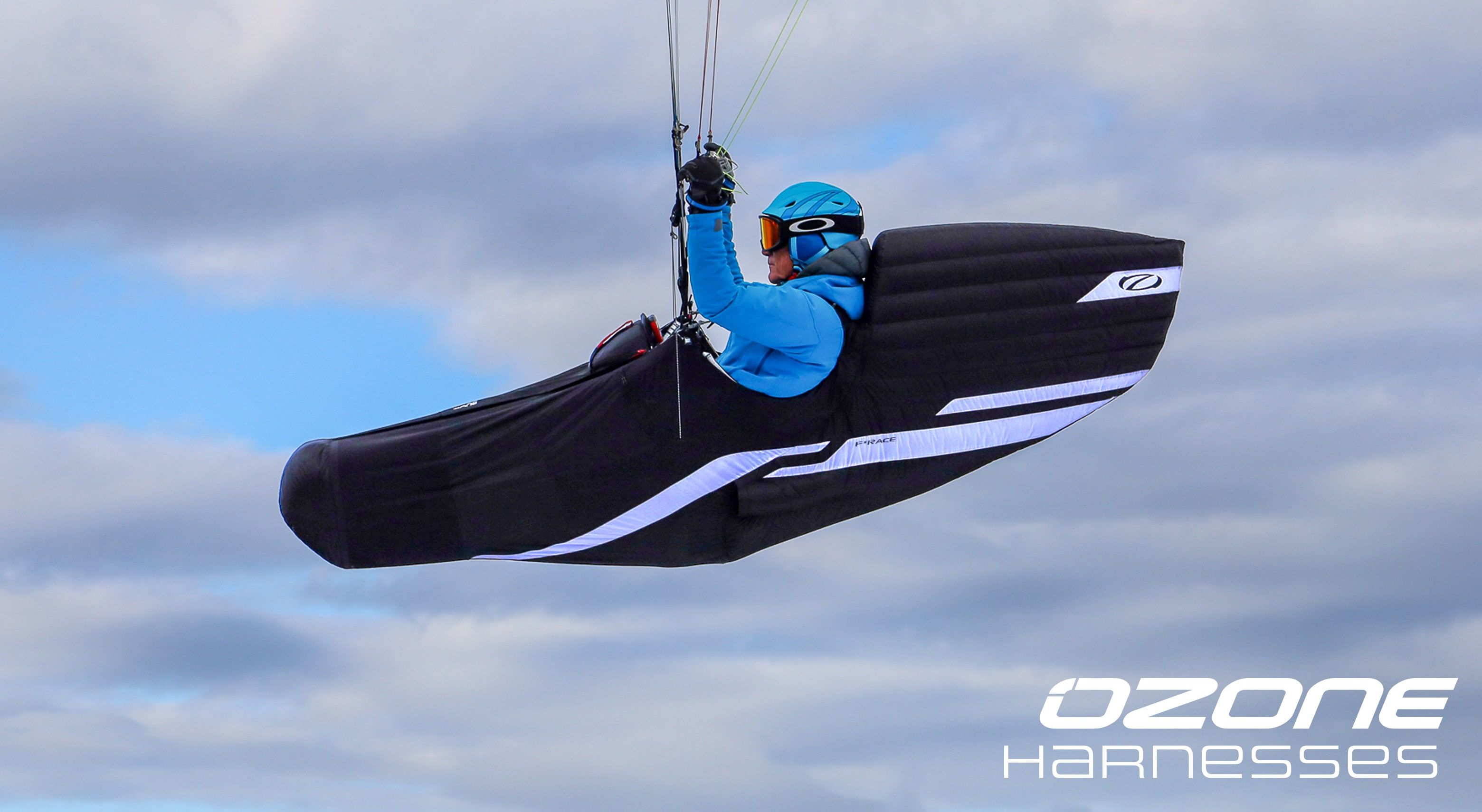 ハーネス | Ozone Paragliders