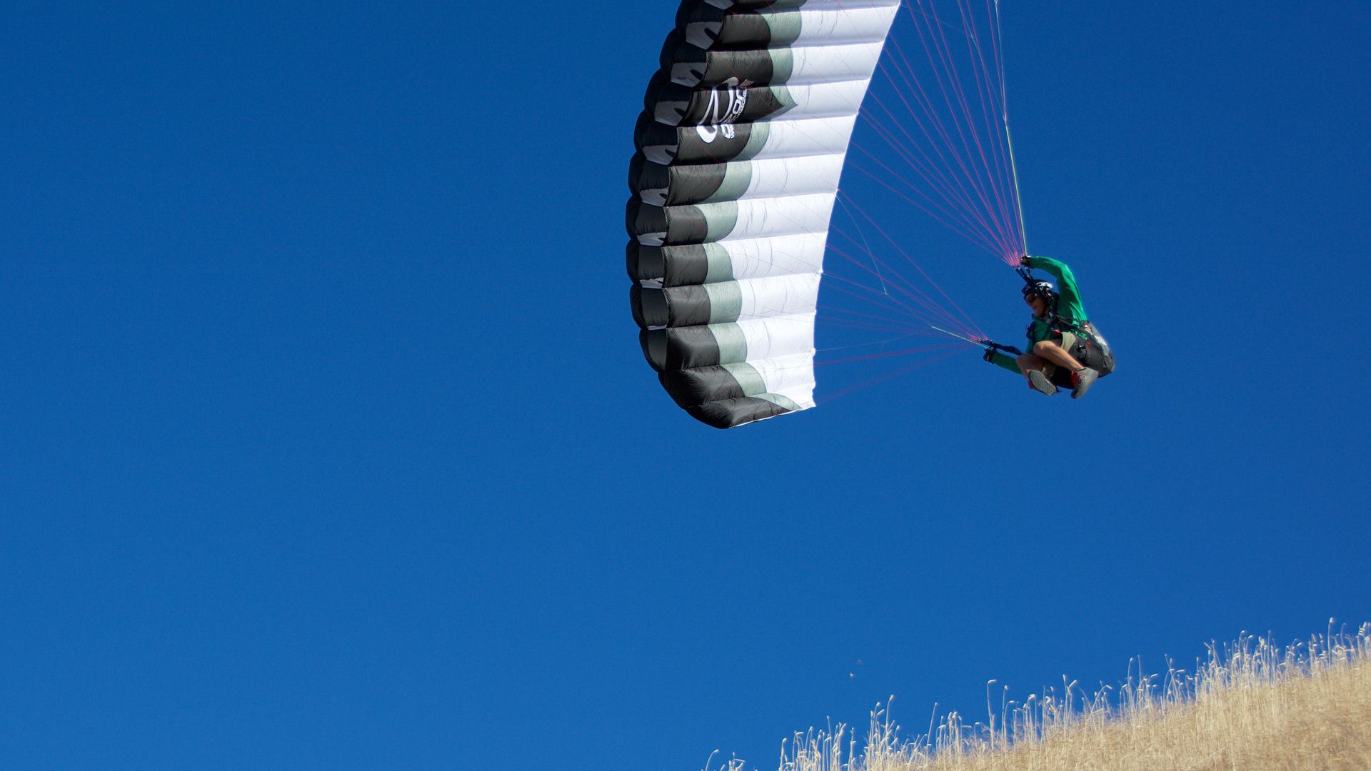 アタックハーネス | Ozone Paragliders