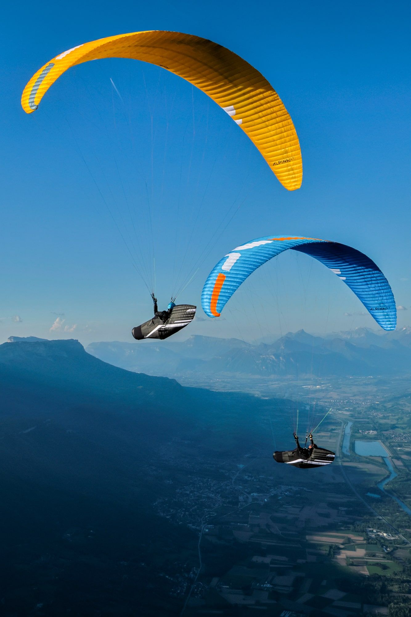 アルピナ4GT | Ozone Paragliders