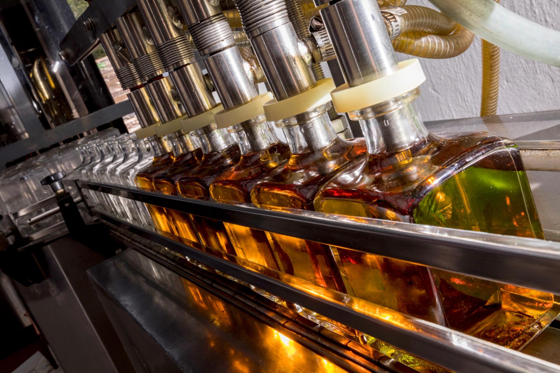 Bottling spirits
