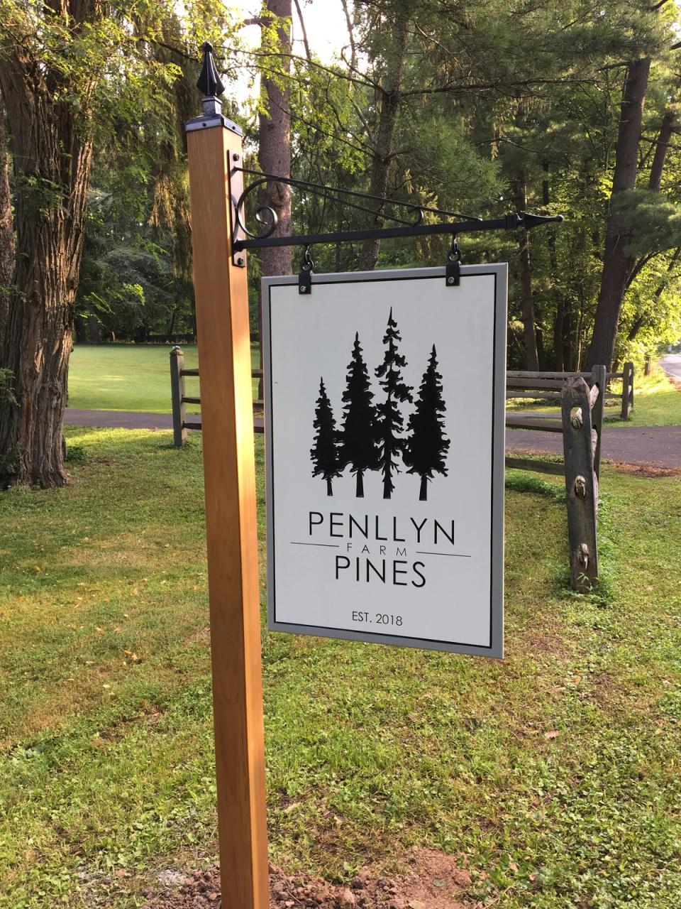 Penllyn Pines Farm Sign