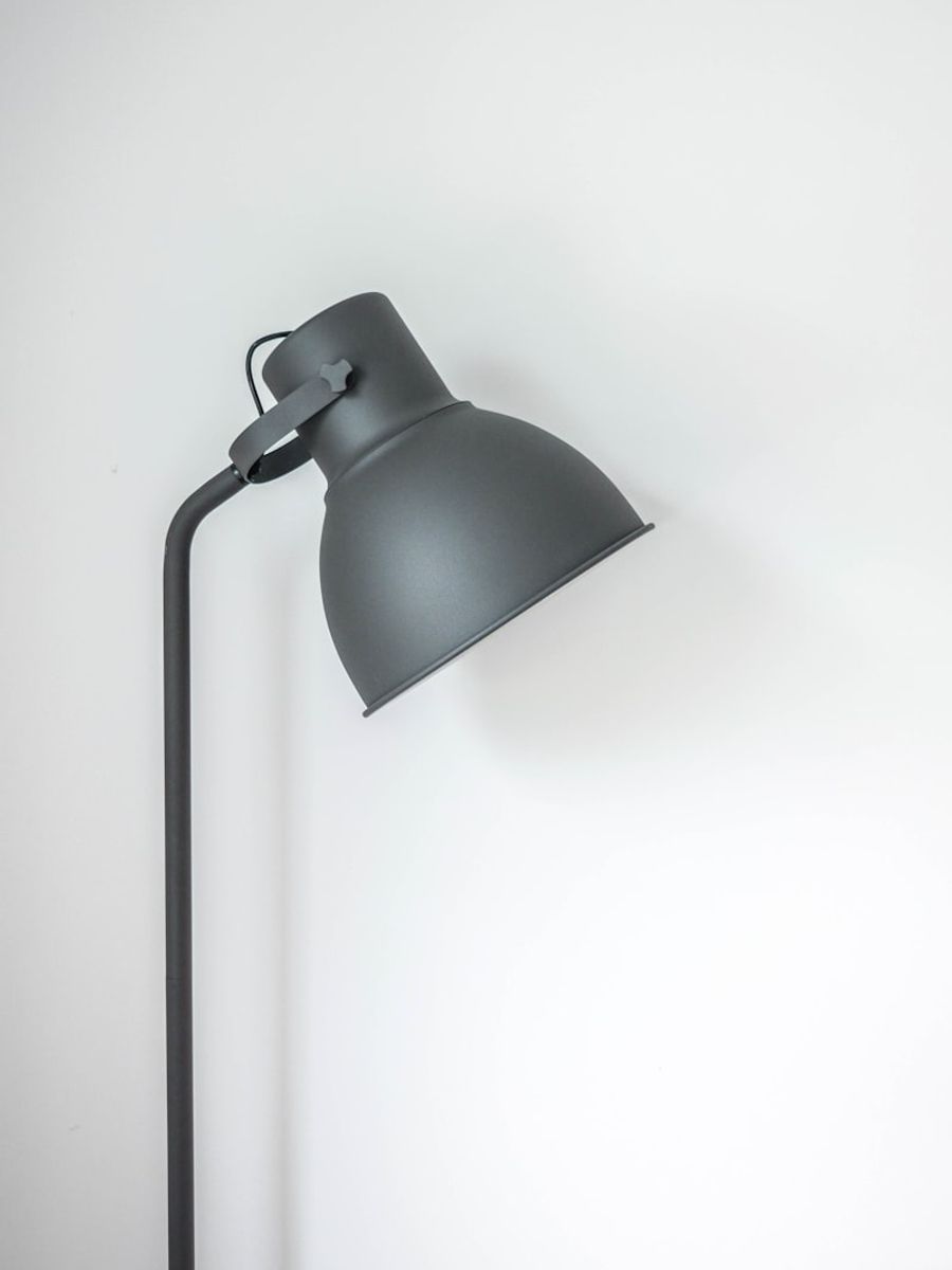 Built-In Oak Library - Gallery 1