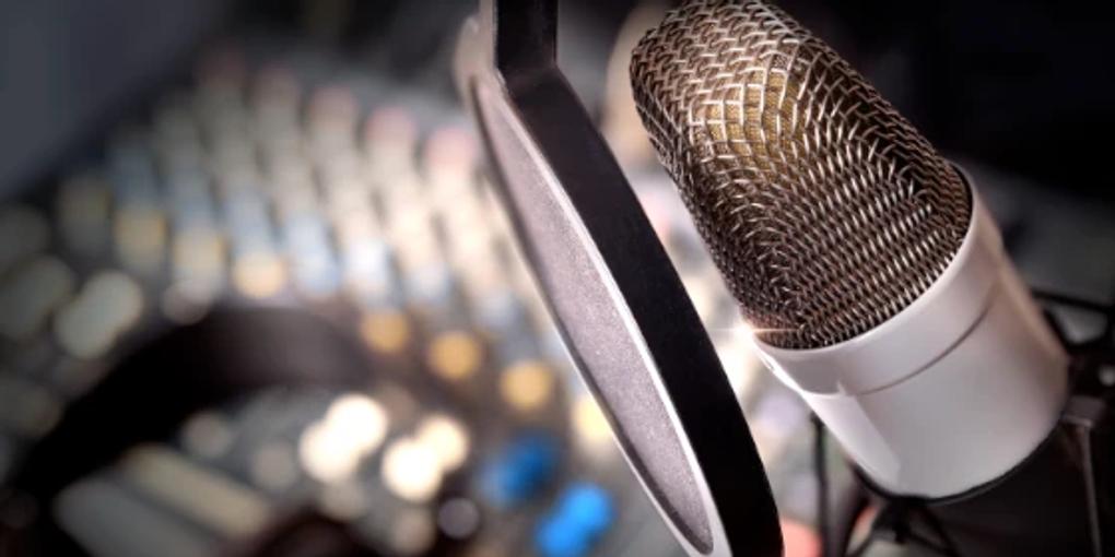 Iniciando uma Carreira Musical Usando um Estúdio de Gravação em Casa