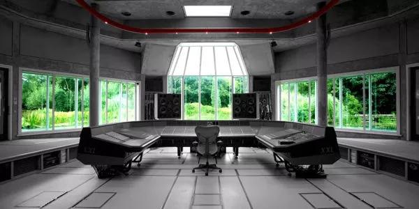 Qual a Diferença Entre um Home Studio e um Estúdio de Gravação Profissional?