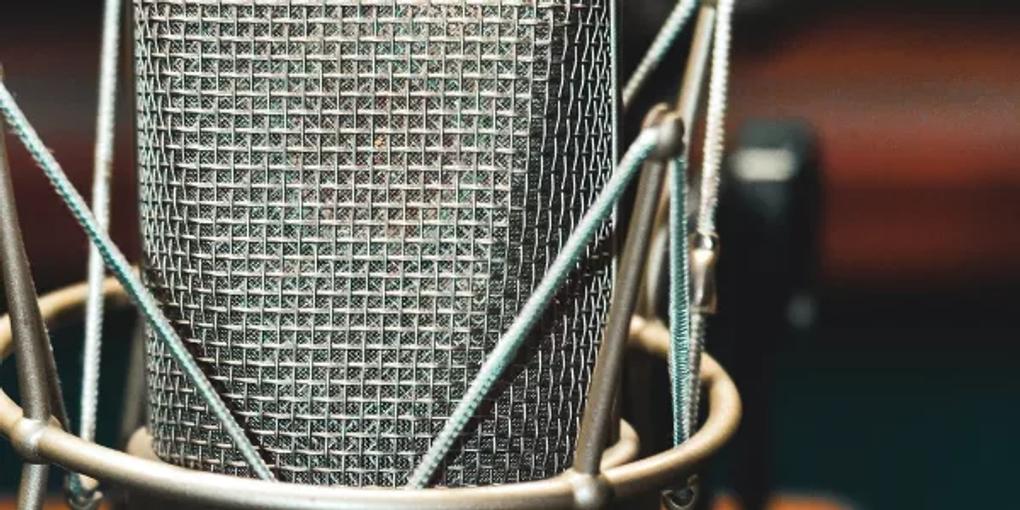 Por Que Usar Um Microfone a Condensador Valvulado