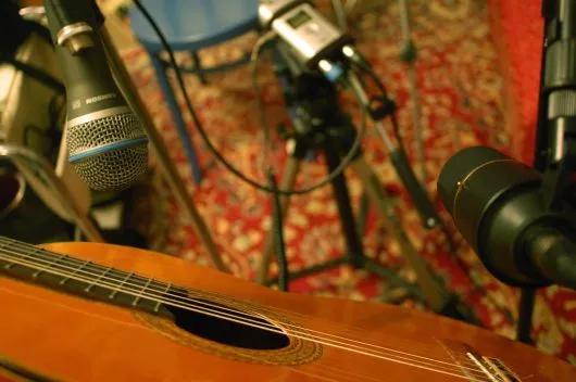 Como Gravar um Violão Acústico