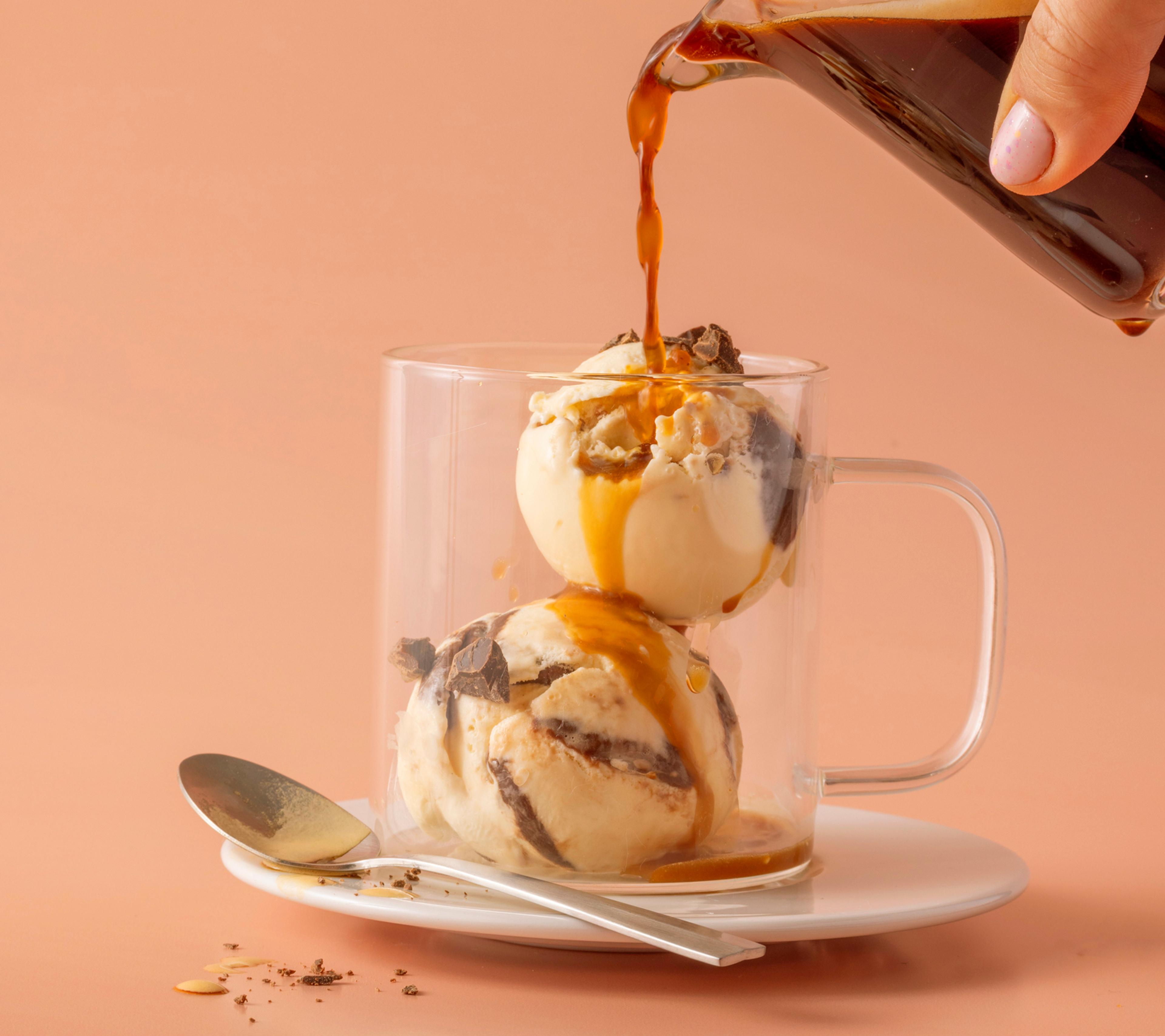 Affogato med vaniljeis - verdens enkleste dessert