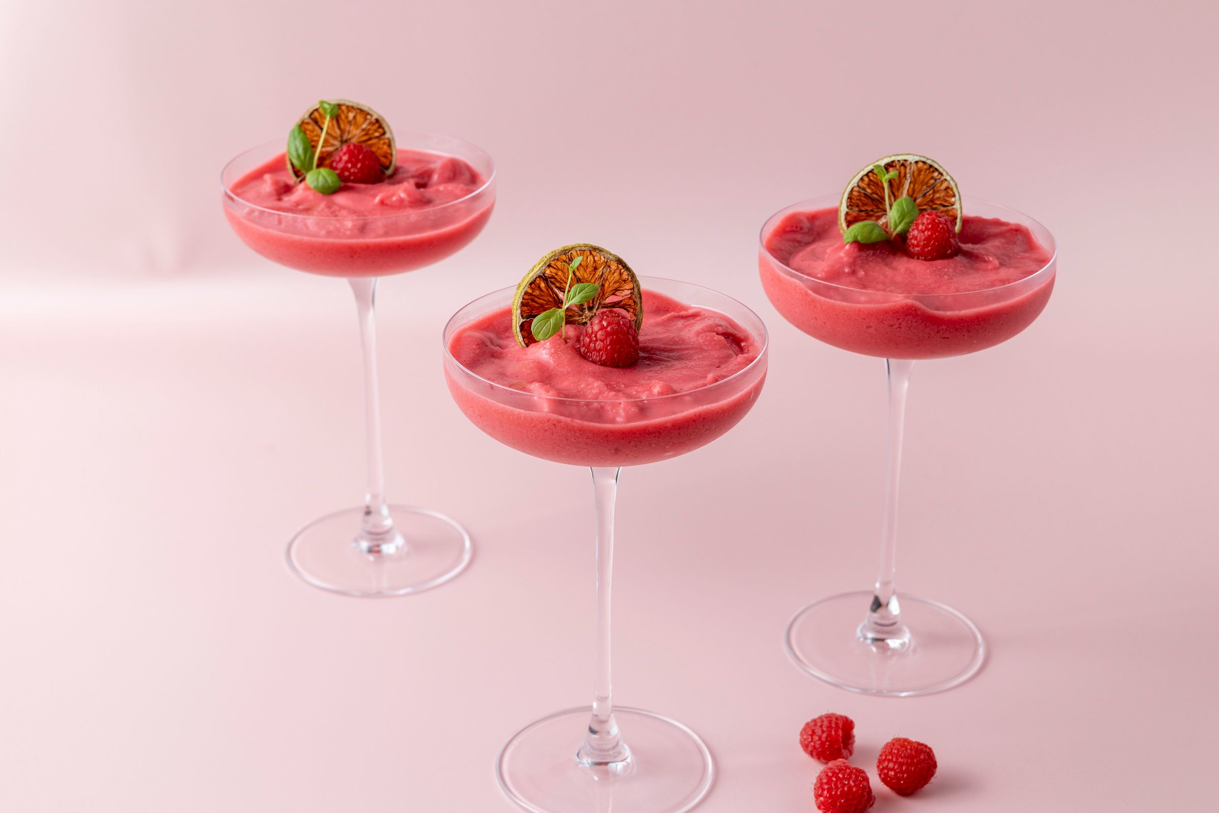 Jordbær mocktail med sorbet