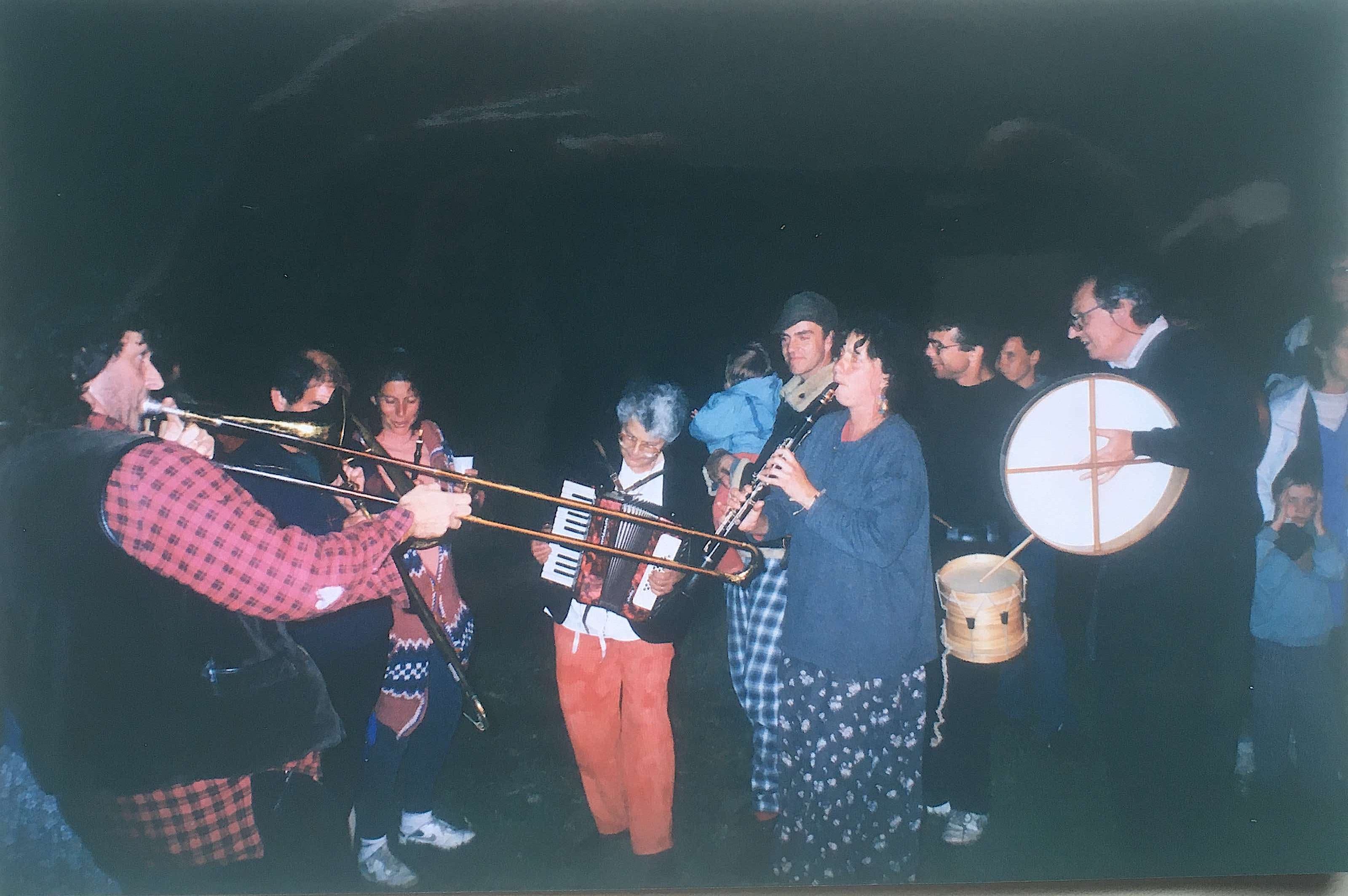 Late night session Wadebridge, Cornwall. With Hilary Coleman on clarinet… Will Coleman on Galician pipes.. their mum Marion (Miffy) Coleman On accordion, dad Patrick Coleman on Bodhran.