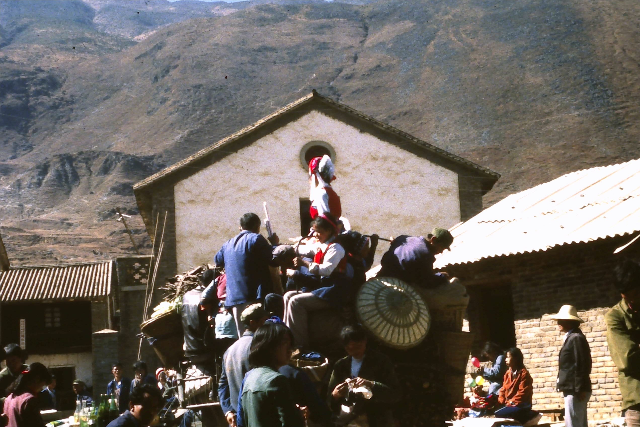 Open market in the mountains outside Dali.