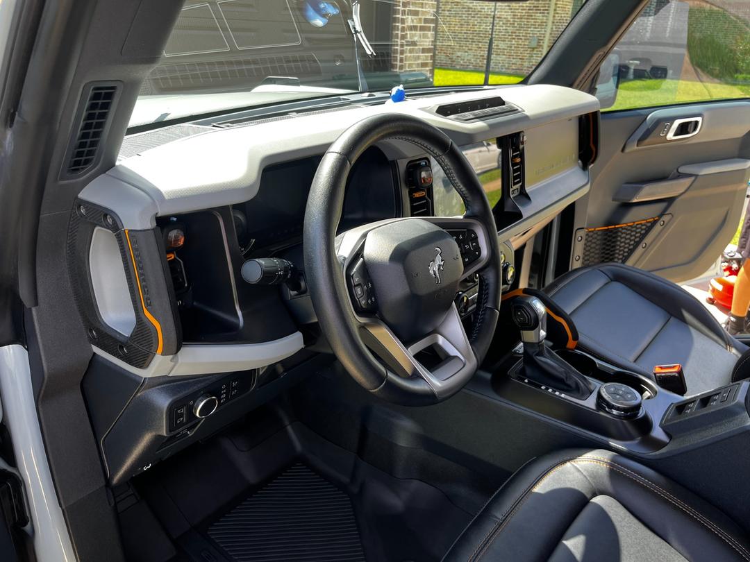 Bronco - Interior Perfection