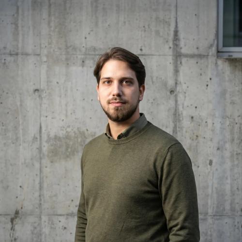 Portrait Onur Türkmen