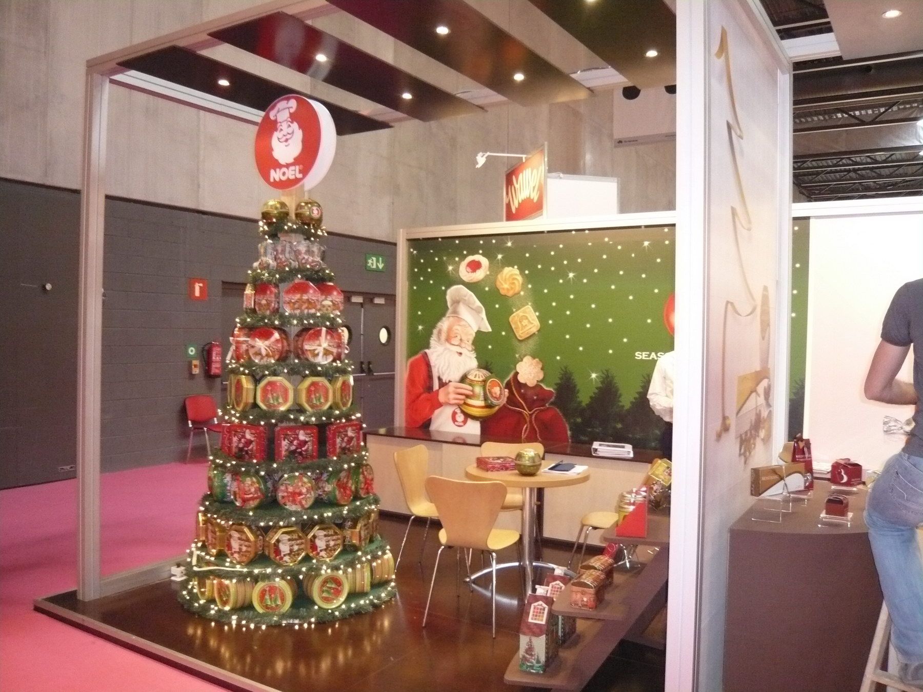 Stand Noel