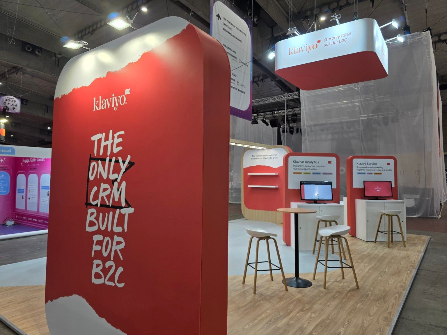 Klaviyo: stand en Shoptalk Europe 2025, Barcelona, en colaboración con Spiro. Vista 4.