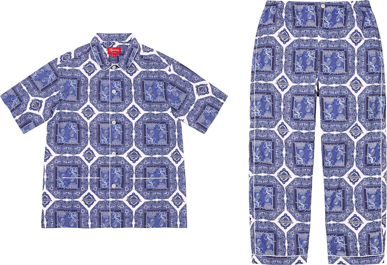 Spring/Summer 2022 Preview – Supreme