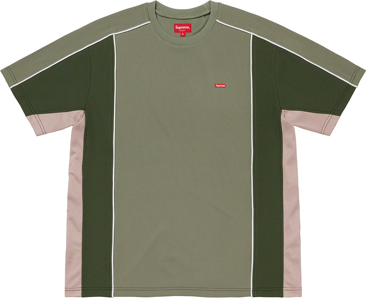 Spring/Summer 2022 Preview – Supreme