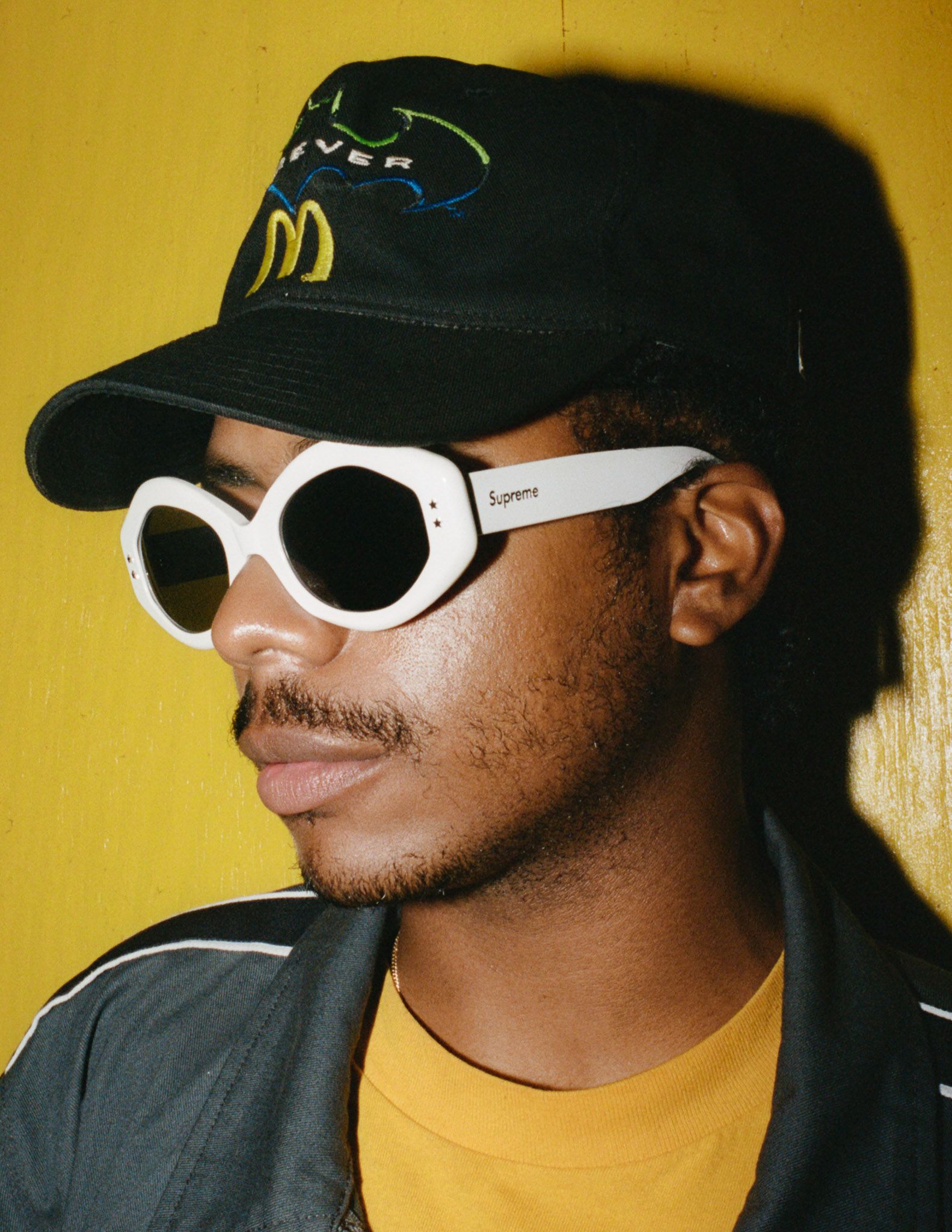 小物 Supreme ss14 Tunnel l Sunglasses WTB: Supreme Tunnel Sunglasses in Gold : r/supremeclothing