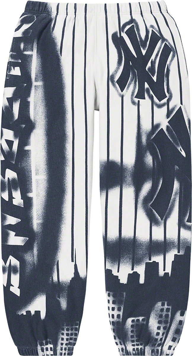 Fall/Winter 2021 Preview – Supreme