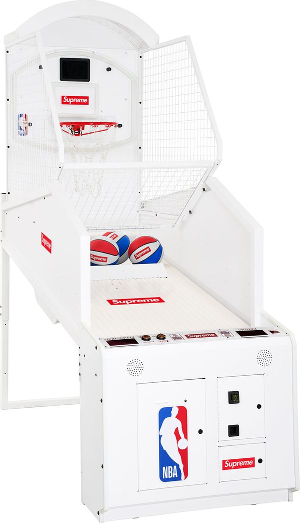 Supreme®/ICE Hoops FX Arcade Machine