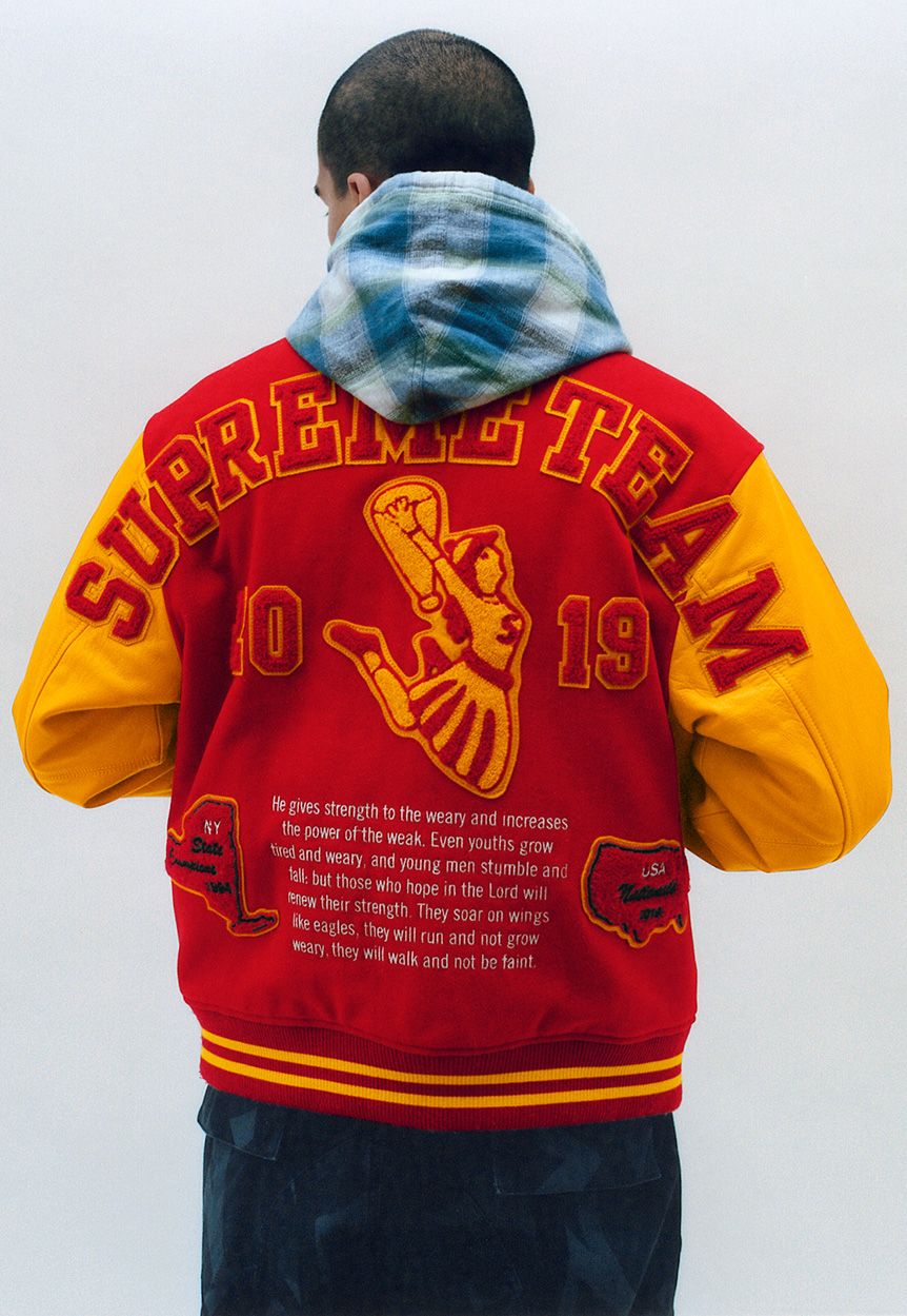 Fall/Winter 2019 Lookbook – Supreme