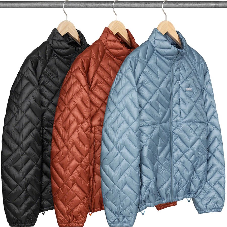 Supreme Spellout Quilted Lightweight ダウン