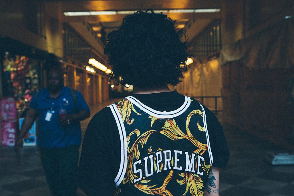 supreme x nike air foamposite one