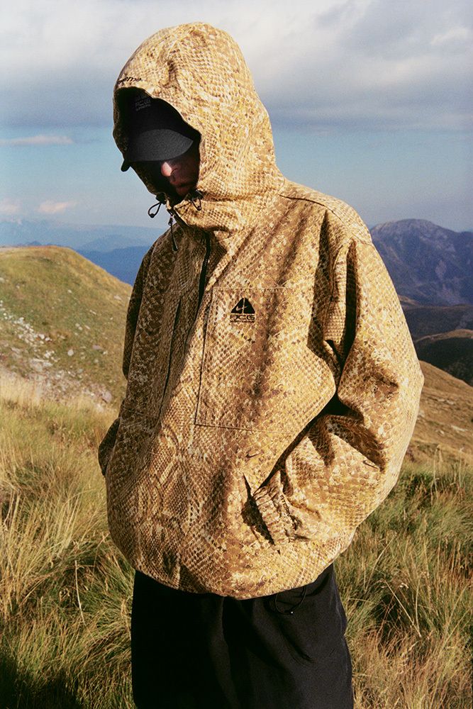 NIKE ACG フリースベスト supreme xl supreme nike フリースベスト NIKE ACG フリースベスト supreme xl