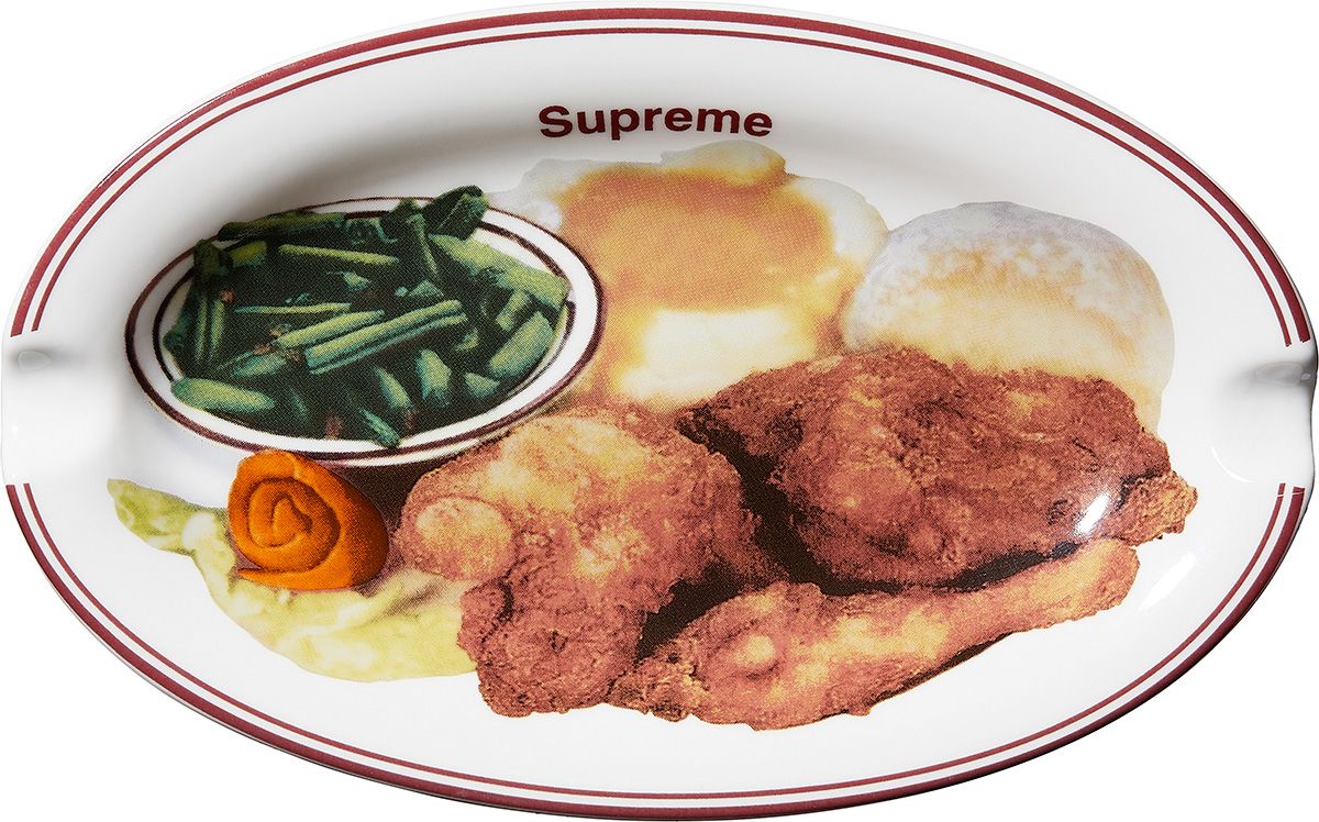 Spring/Summer 2018 Preview – Supreme