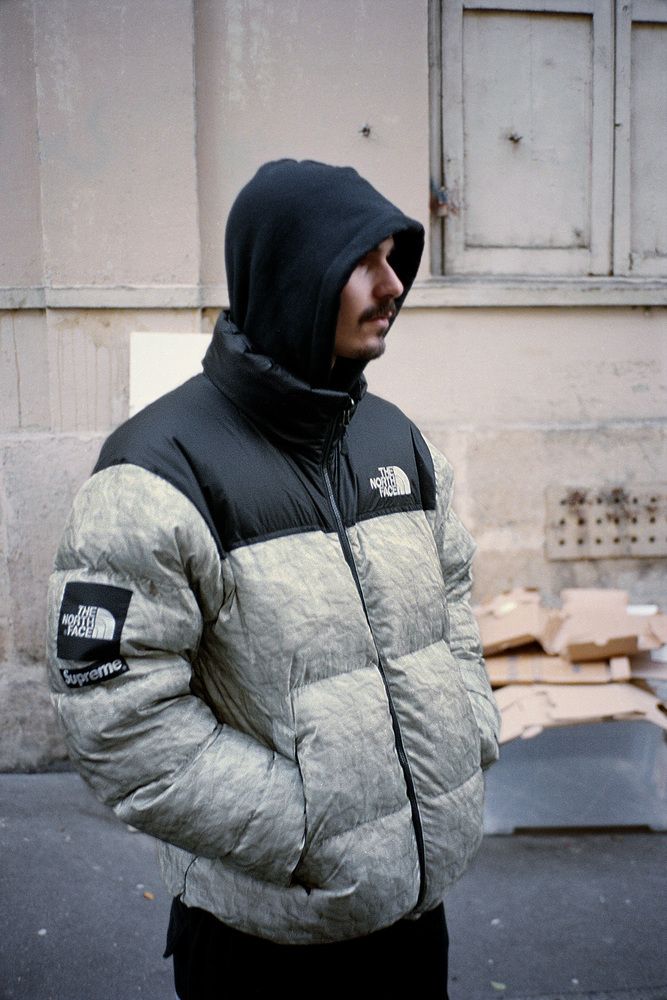 THE NORTH FACE ×supreme Supreme x The North Face Crossover Statue of Liberty