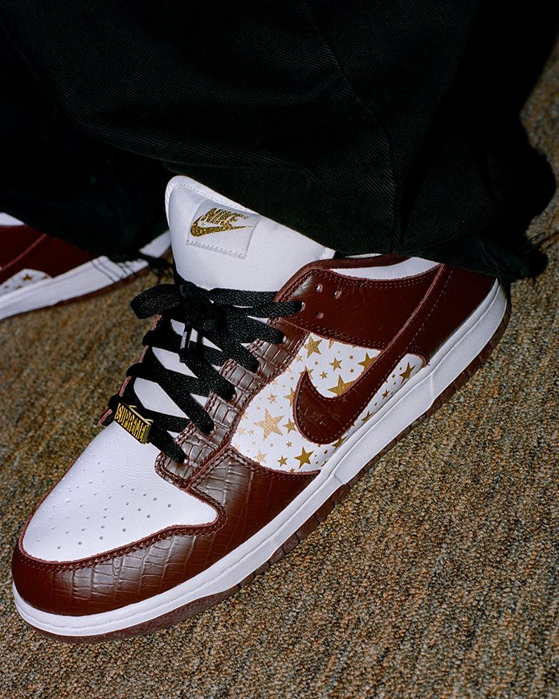 靴 Supreme Nike SB Dunk Low brown 27cm Nike Supreme x Dunk OG SB QS Low Barkroot Brown for Sale
