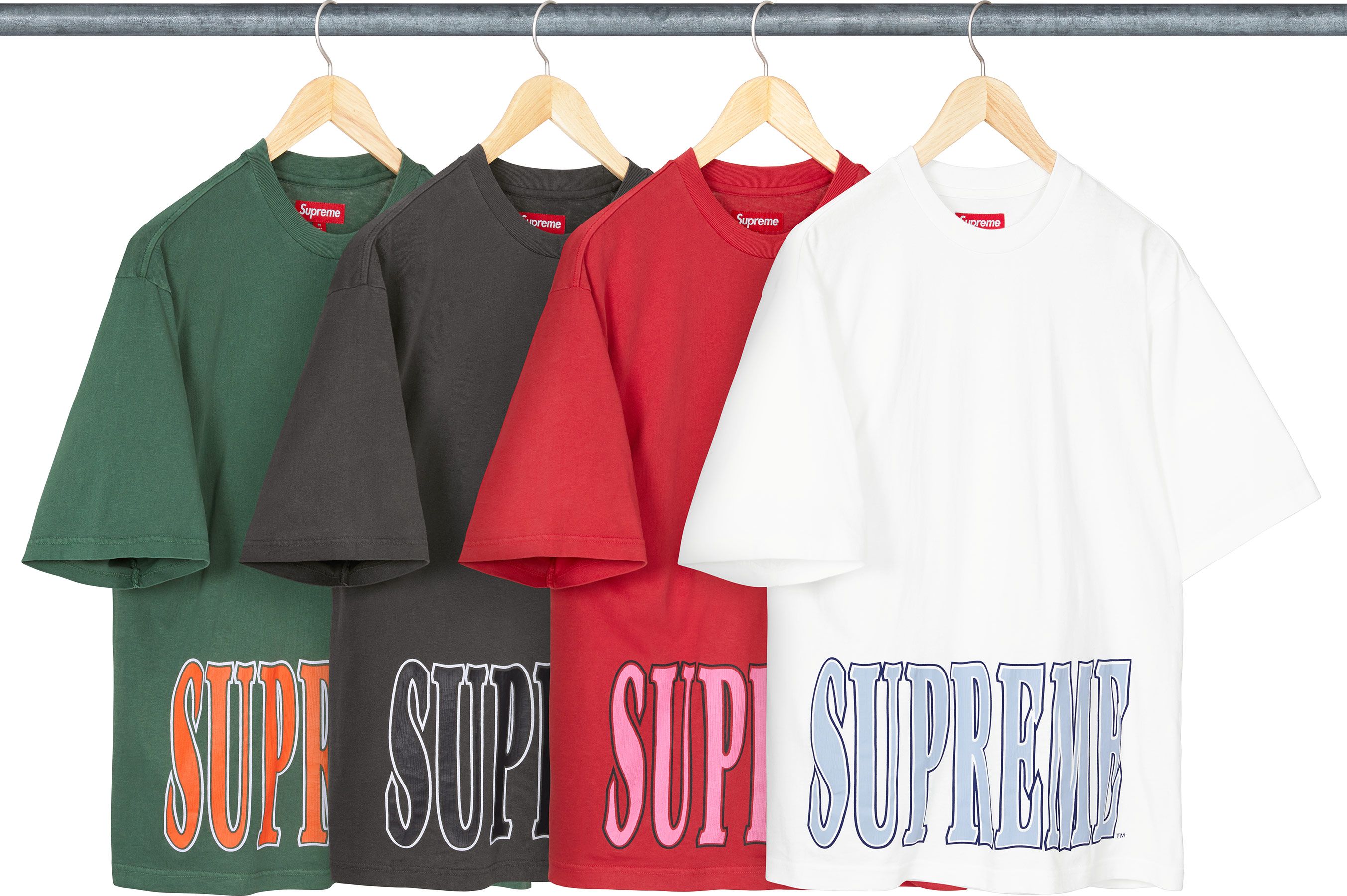 Fall/Winter 2025 Preview – Supreme