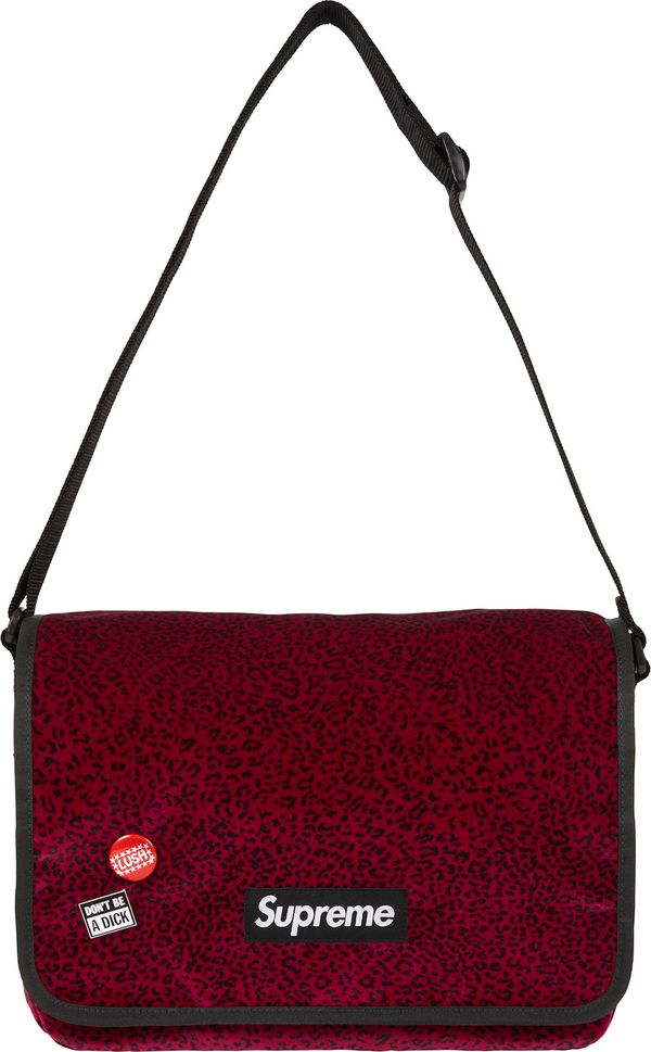 Velvet Small Messenger Bag
