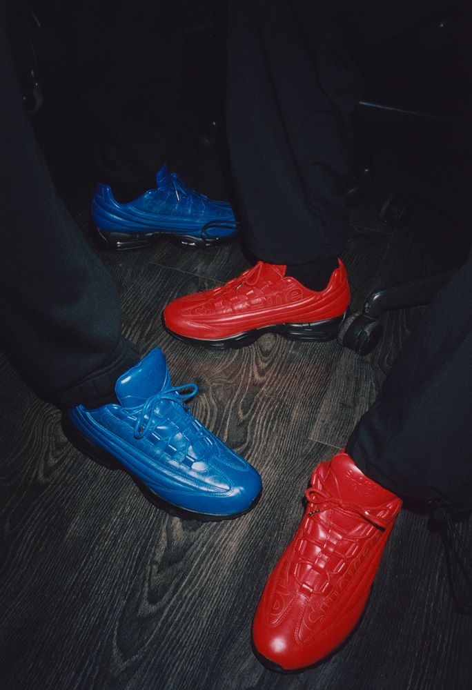 シューズ supreme nike air max 95 lux red 27.5 Supreme®/Nike® Air Max 95 Lux – News – Supreme